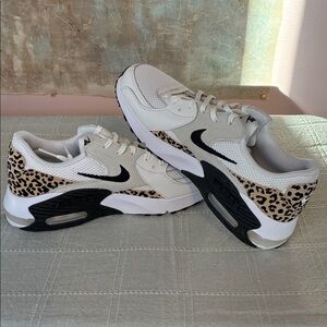 Nike Air Max Excee Women’s Shoes